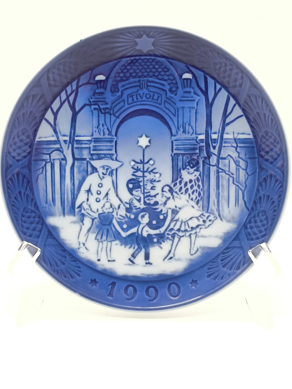 Born in 1990? This Royal Copenhagen Tivoli Plate is an Absolute Carnival!